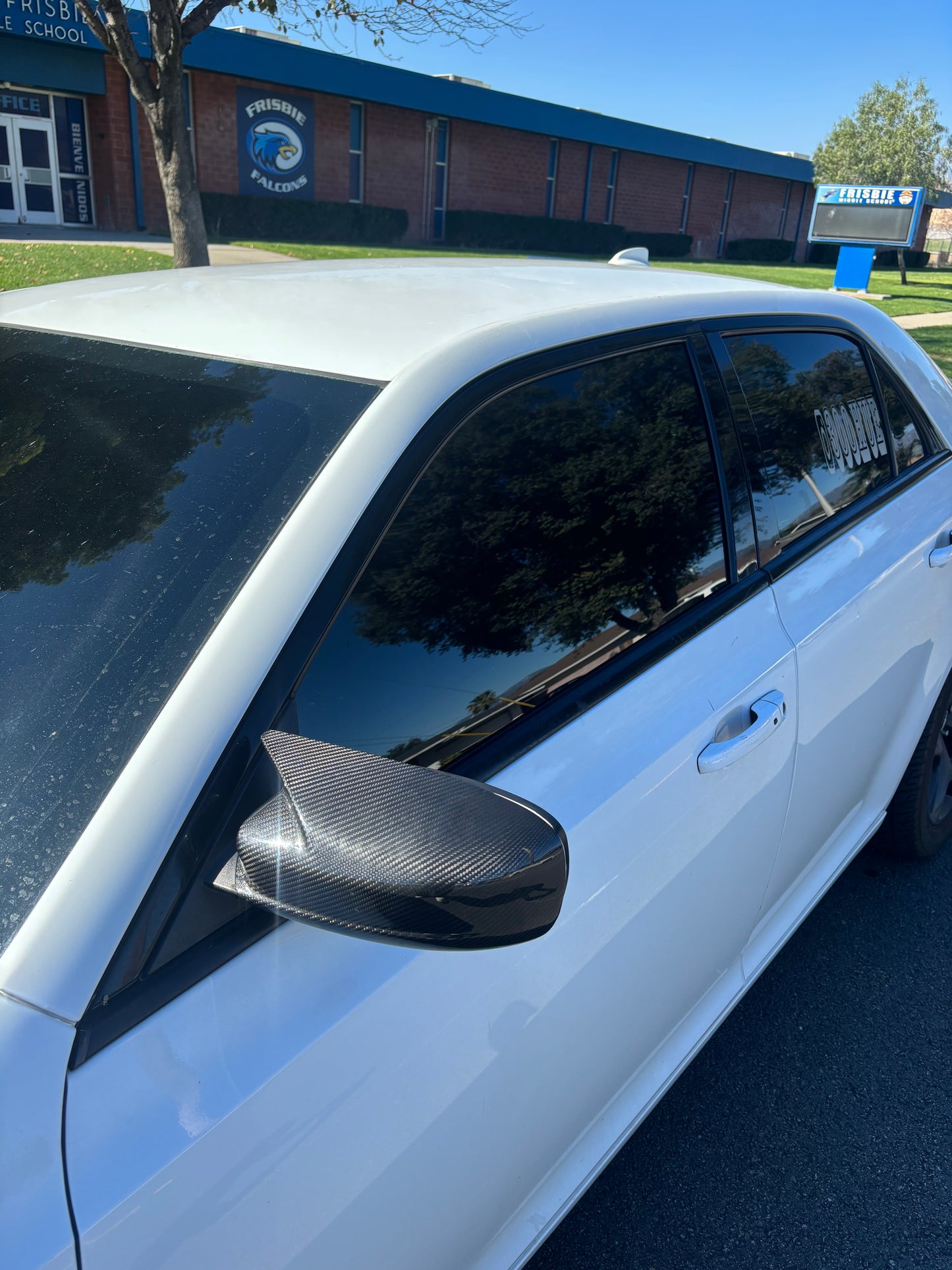 Real Carbon Fiber Mirror caps for Chrysler 300, Dodge charger and Dodge Challenger.